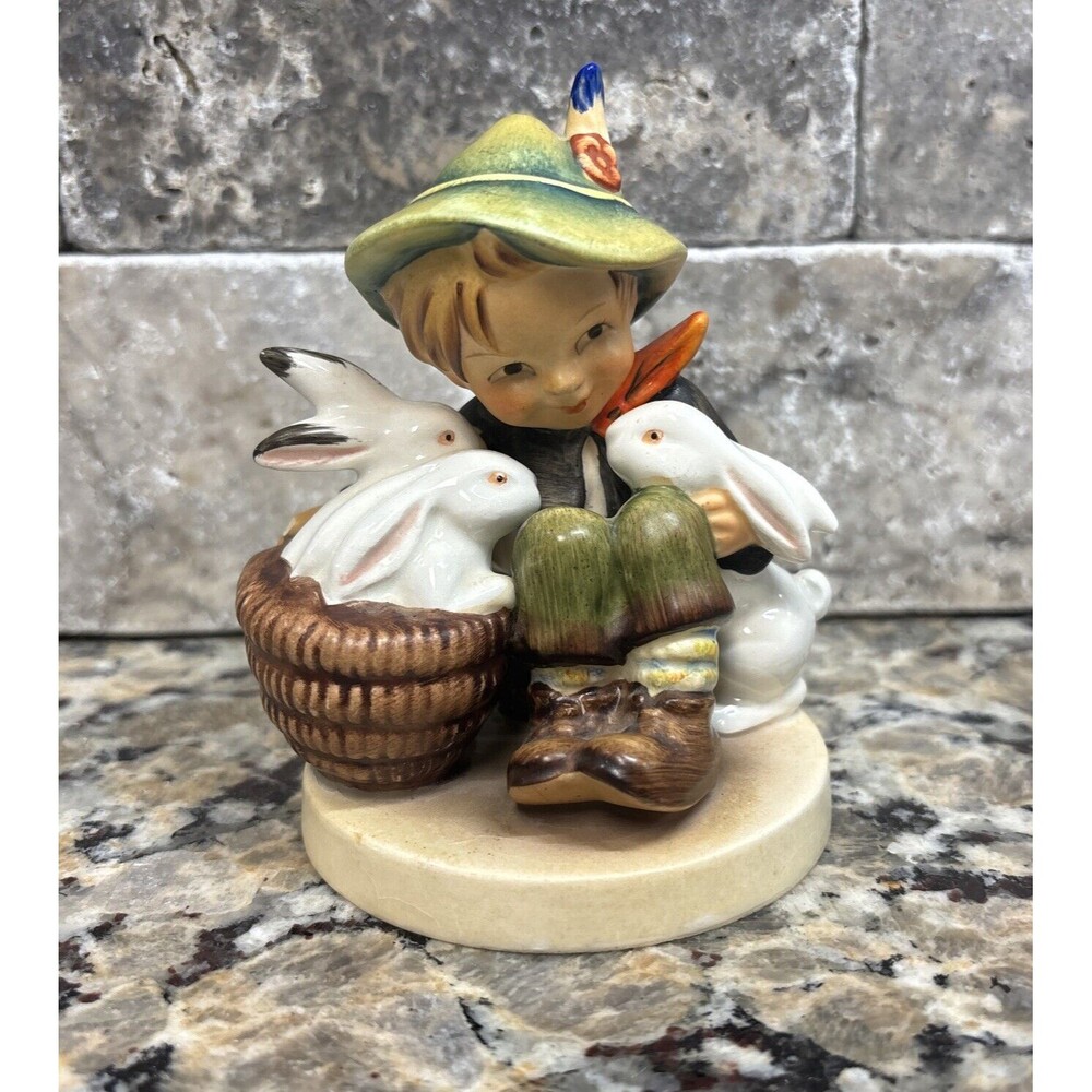 Playmates #58/0 Goebel MI Hummel Vintage Figurine TMK 2 Full Bee Boy With Rabbit